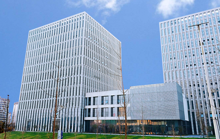 湖南华鸿景开投资管理有限公司：2024年产业投资运营政策解读与市场机遇分析